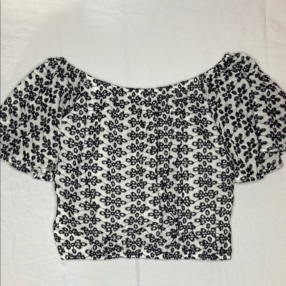 Chic Black and White Floral Blouse